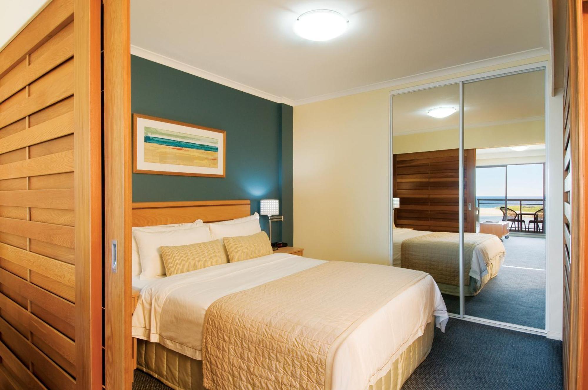 Oaks The Entrance Waterfront Suites Номер фото